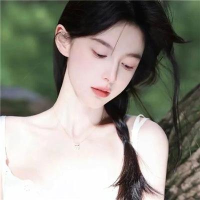 山上的松树